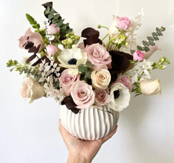 Best Flower Delivery Orange County, CA Costa Mesa, Newport B, Irvine