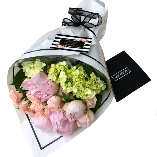 Deluxe Wrap Bouquet 44